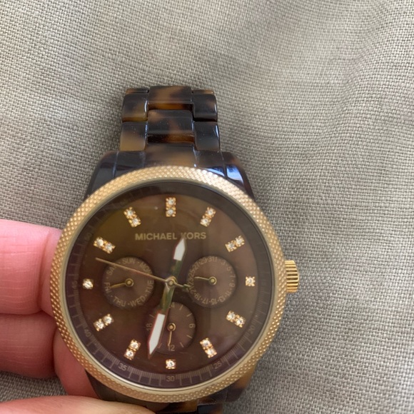 Michael Kors Tortoise Shell Wrist Watch - Picture 2 of 4